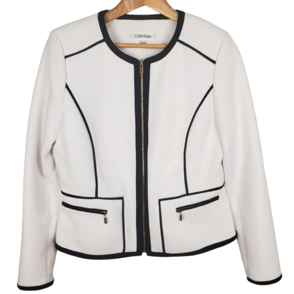 Calvin Klein Jackets & Blazers - Calvin Klein Women's Waffle Knit Blazer in White with Black Accents. 10